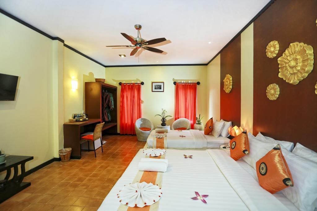 Residence Indochine Suite Сиемрип Экстерьер фото