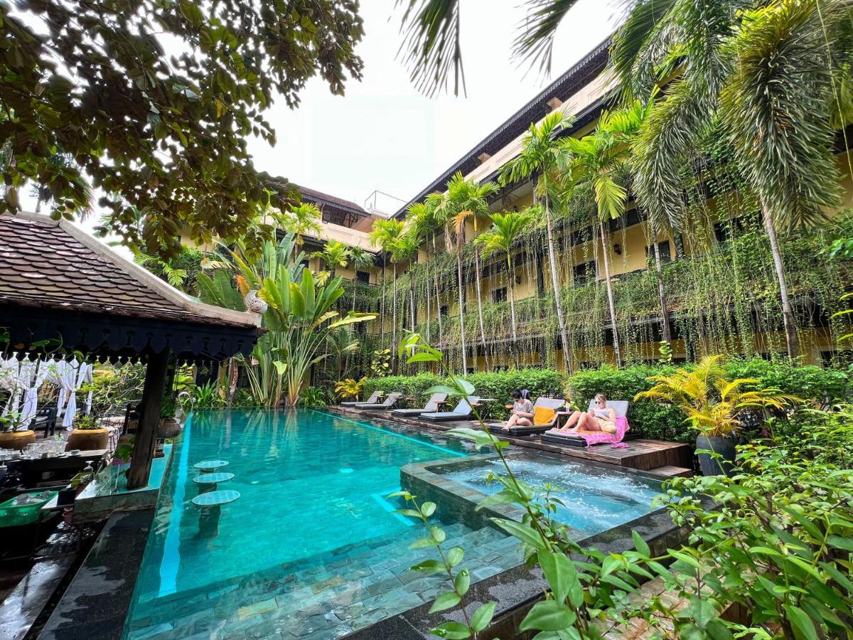 Residence Indochine Suite Сиемрип Экстерьер фото